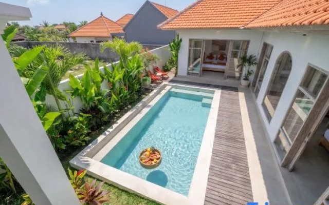 Bambola - Unique 2BR villa, Beach Nearby & Large Pool