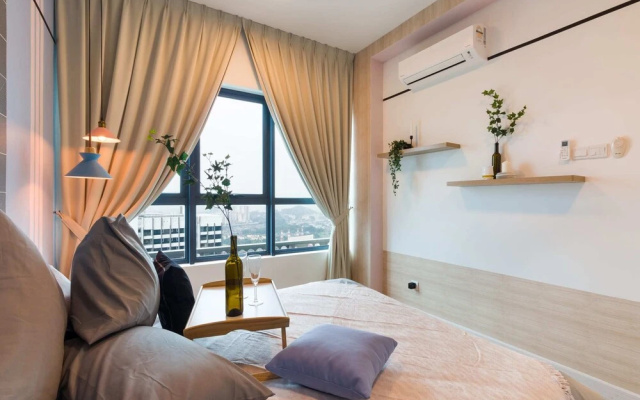 New! Contemporary 1BR Apartment @ Near Klcc