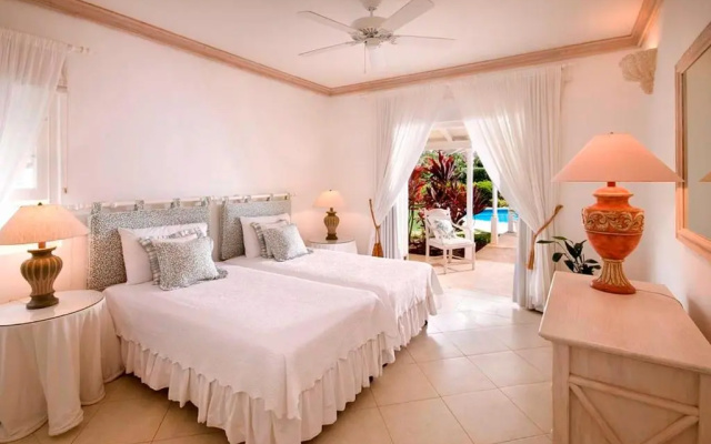 Coconut Grove 8 Luxury Villa by Island Villas
