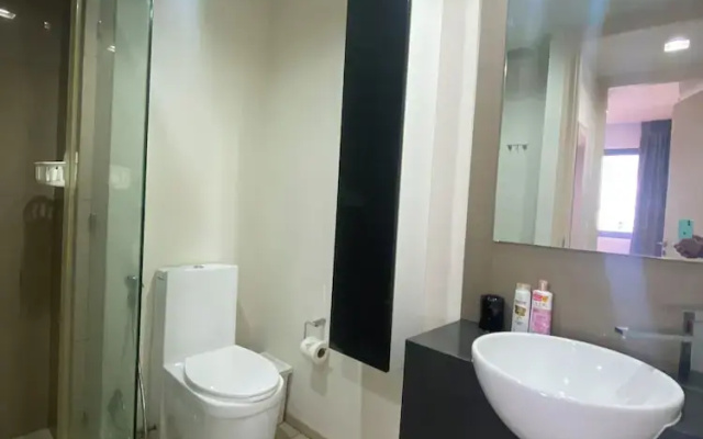 Unixx condo