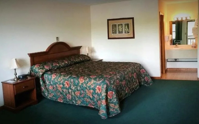 Birch Knoll Motel