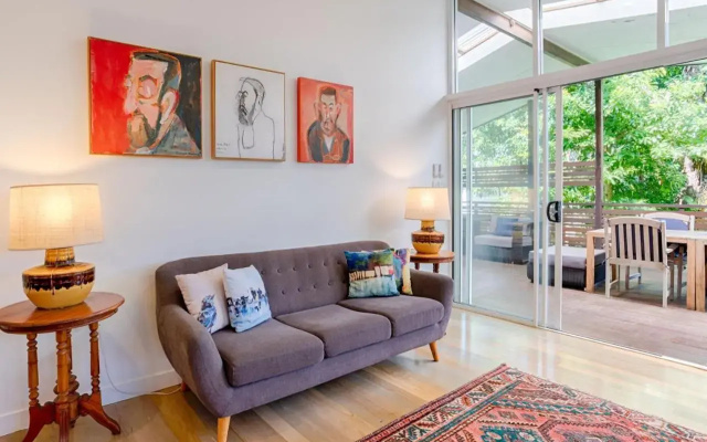 Sunshine Beach House 14 Depper Street
