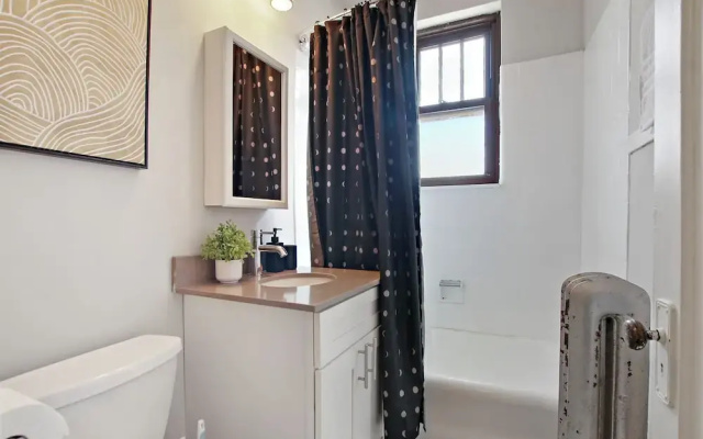 1BR Apartment - Dorchester 306