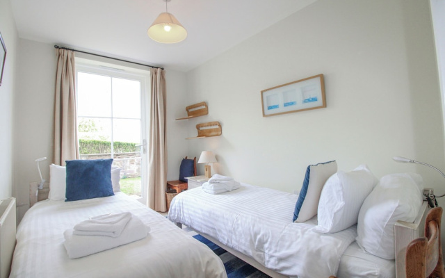 3 Combehaven