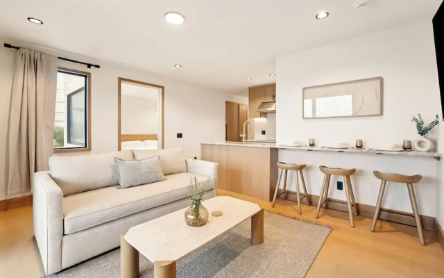 Offshore Residences