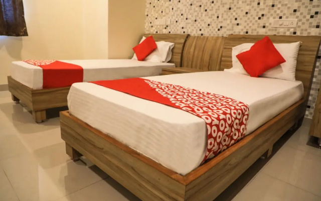 Navvada Regency By OYO Rooms