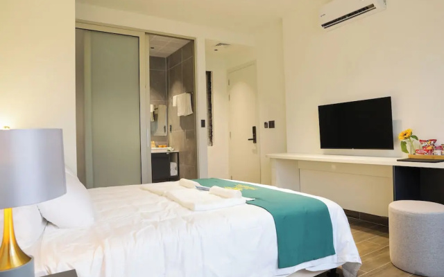 Ao Tien Harbour Boutique Hotel