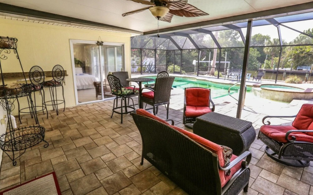 121 Egret Beach House