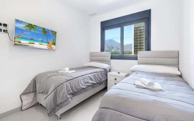 Sunset Drive 5-10 in Benidorm