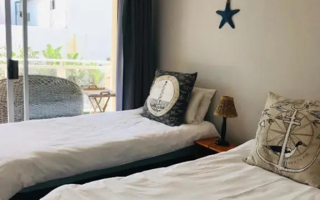 9 Casablance Ballito~Beach on your doorstep.