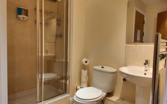 Entire City Centre Apartment - Mount Pleasant