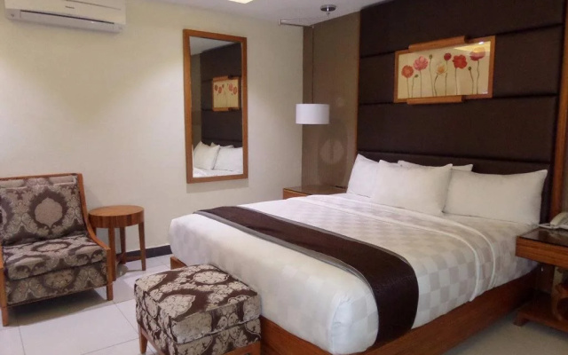 LimeRidge Hotels, Ikoyi