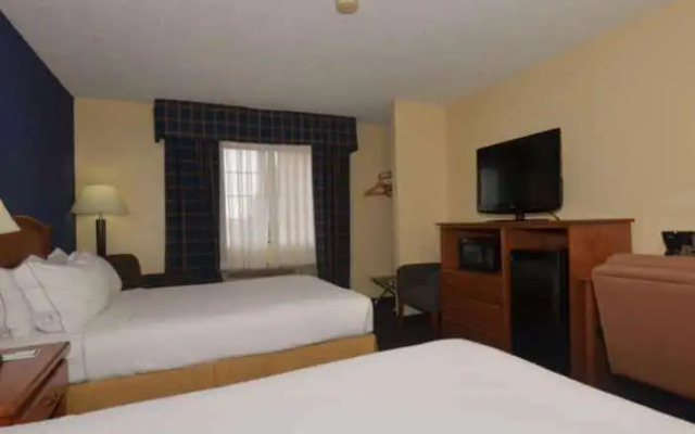 Ramada by Wyndham Santa Fe