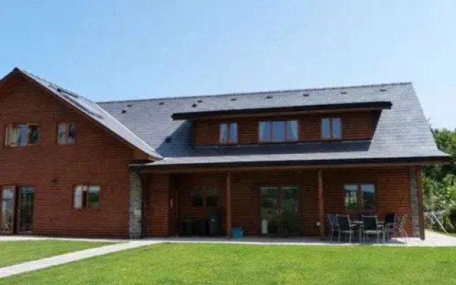 House Crai Acquarossa