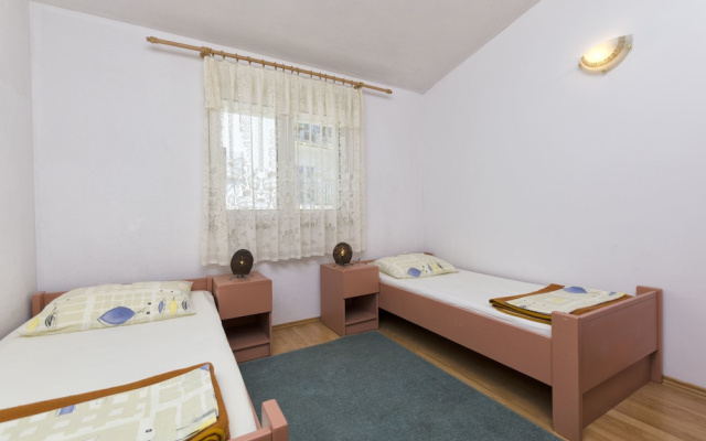 Apartment Smiljana