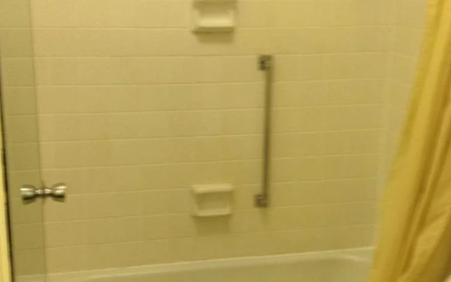 121 Motel