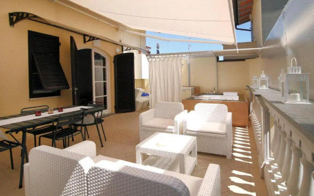 Bonnes Vacances a Pietrasanta