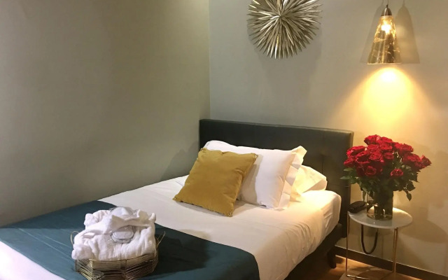INTOMILAN  Galleria Duomo - Boutique & Design Aparthotel