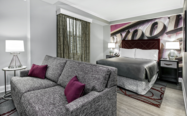 Hotel Indigo Dallas Downtown by IHG