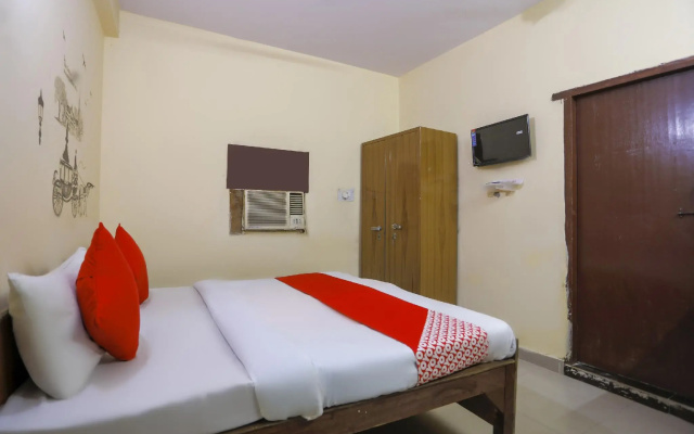 OYO 74693 Jmd Guest House
