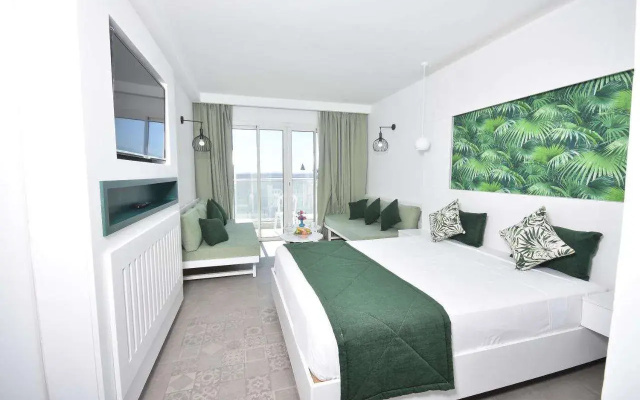 Amber El Fell- Boutique Hotel
