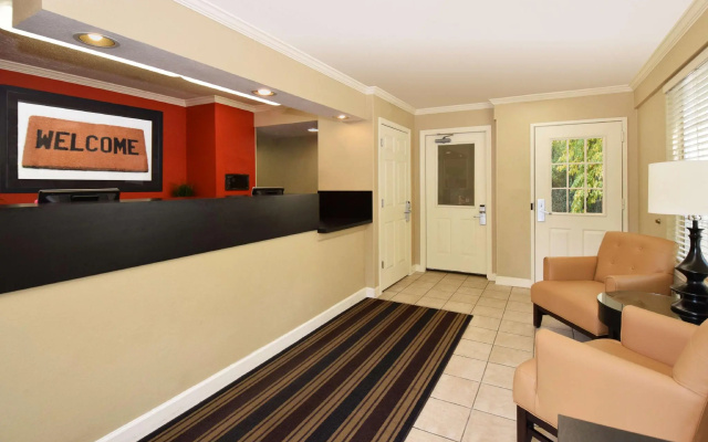 Extended Stay America Select Suites Denver Aurora South