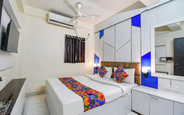 Hotel Green Leaf