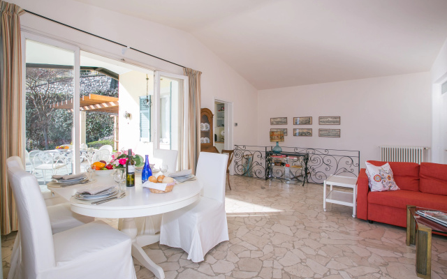 Villa Al Lago