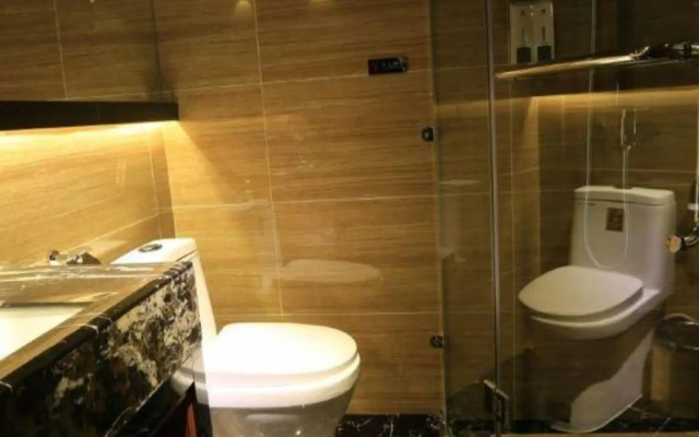 Haihe Business Hotel