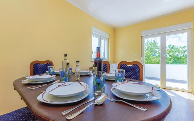 Stunning Apartment in Grizane With 2 Bedrooms
