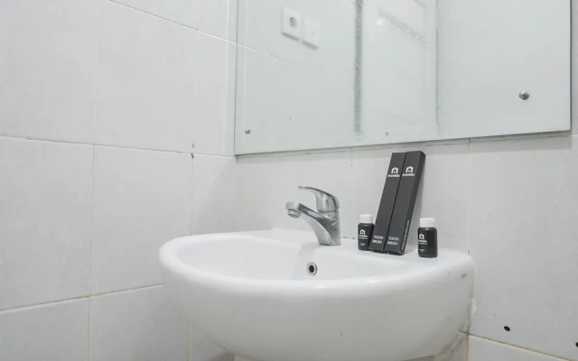 Comfort and Best Choice 2BR at Nifarro Park Apartment