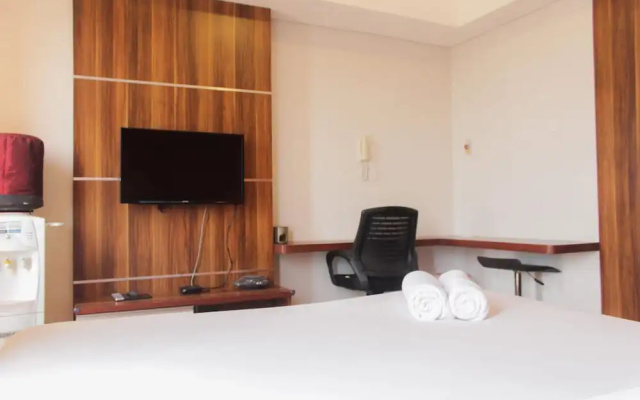 Stylish and Modern Studio Apartment at Bintaro Plaza Residence