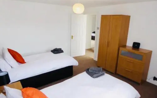 Vermuyden Apartment