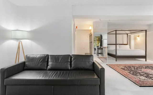 Starlit Cozy Studio with Roof Decks