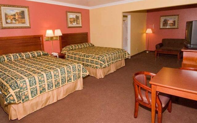 Regency Inn & Suites 1