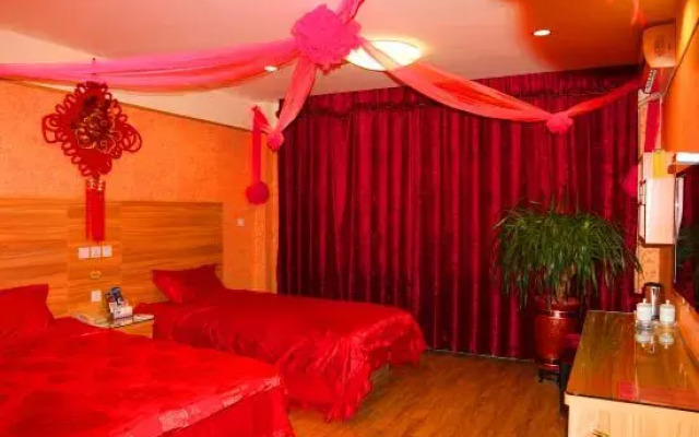 Aiju chain hotel (Yingkou Xiongyue Railway Station)