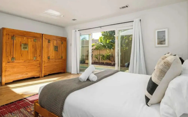 Carlsbad Zen - Large Pool