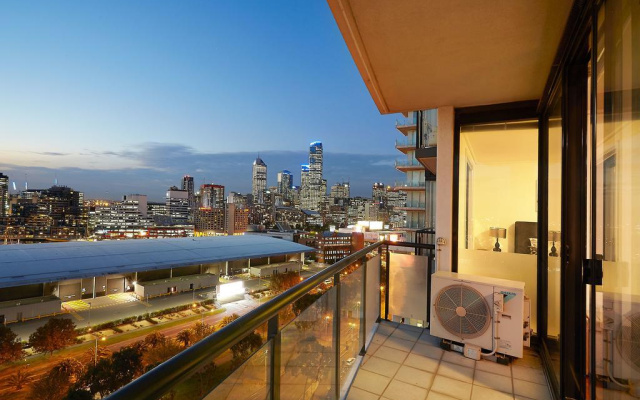 MJ Shortstay Whiteman St Apartments