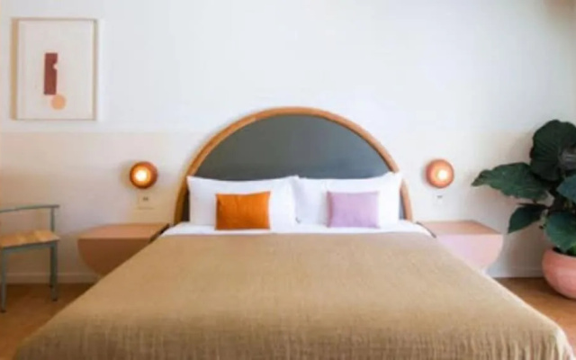 The Capri Hotel