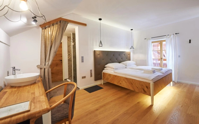 Hotel Plesnik