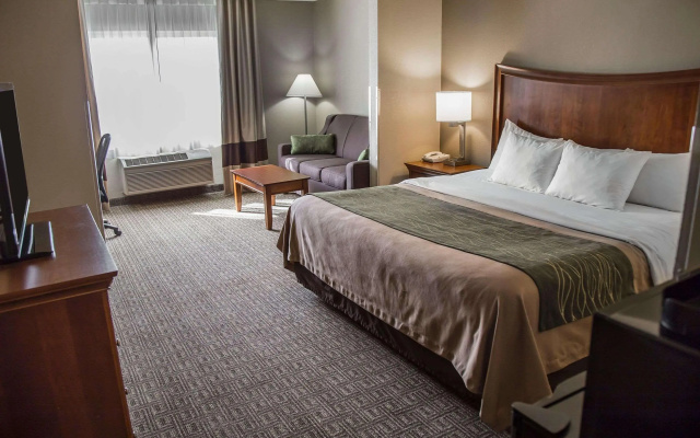 Quality Inn & Suites Bradford