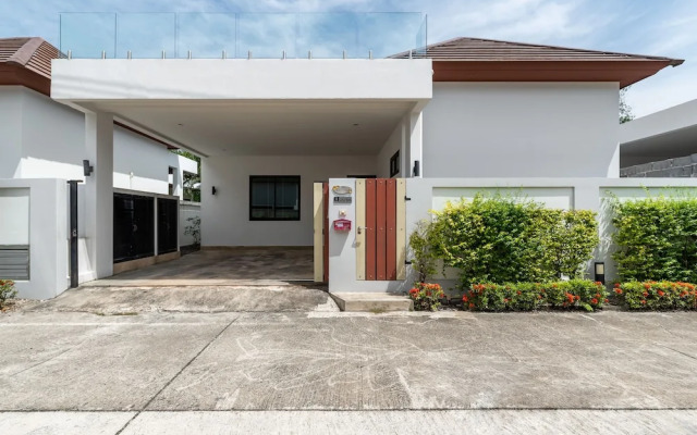 Modern 3BR Pool Villa by Intira Villas