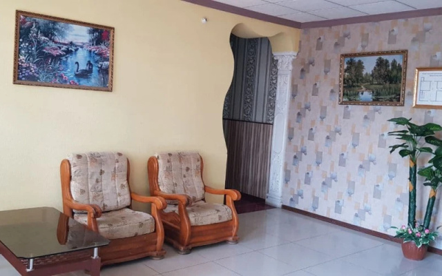 Ramz Hostel