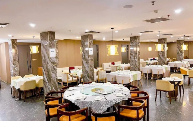 Wah Fu Hotel