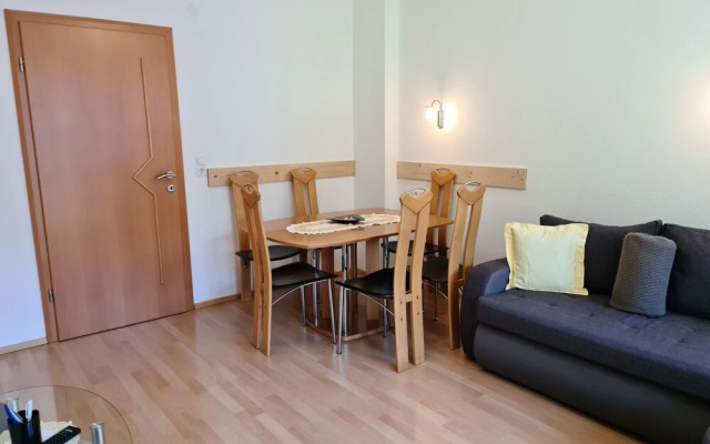 Cheerful Apartment In Oetz Tyrol Near Ski Area