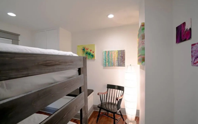 The Wash Park West Residence Sleeps 8