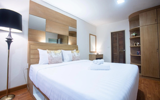 The Greenery Central Suites