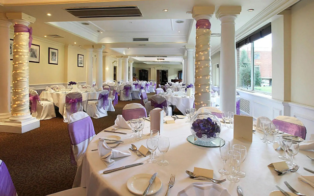 Winchester Wessex Hotel by Sunday