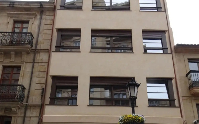 Apartamentos Prior by gaiarooms