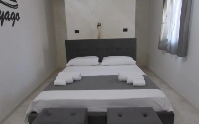 Bed and Breakfast CryAgo